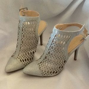 Shimmer silver heels